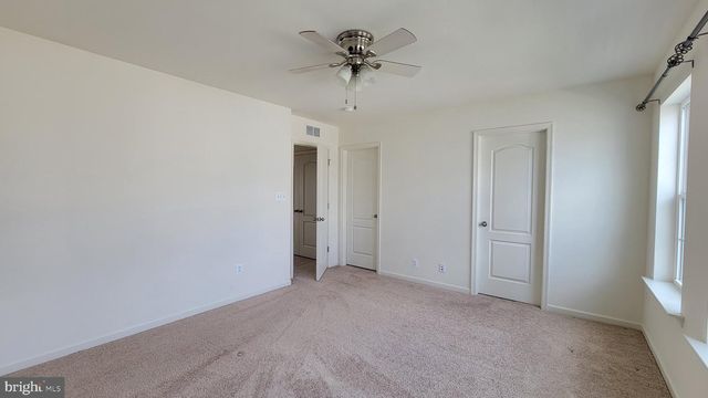 39 STAFFORD PL, Falling Waters, WV 25419