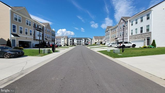 39 STAFFORD PL, Falling Waters, WV 25419