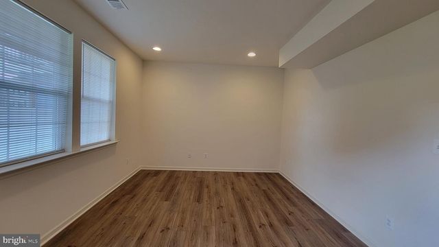 39 STAFFORD PL, Falling Waters, WV 25419