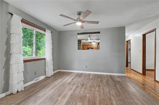 839 Sheffield Road, Sheffield Lake, OH 44054