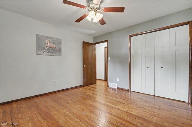 839 Sheffield Road, Sheffield Lake, OH 44054