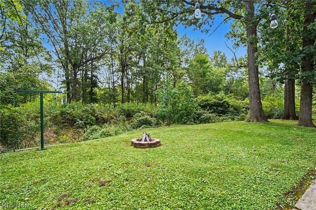 839 Sheffield Road, Sheffield Lake, OH 44054