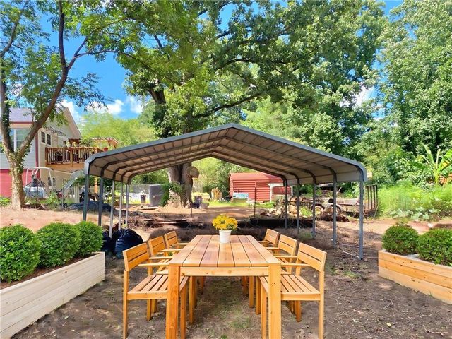 2039 Gober Ave SE, Smyrna, GA 30080