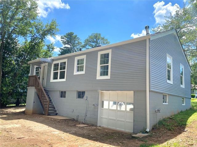 2039 Gober Ave SE, Smyrna, GA 30080