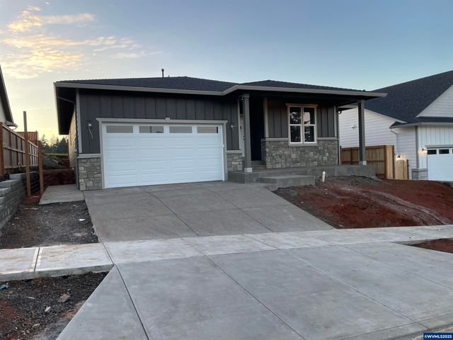 6675 Naomi Danielle St SE, Salem, OR 97306