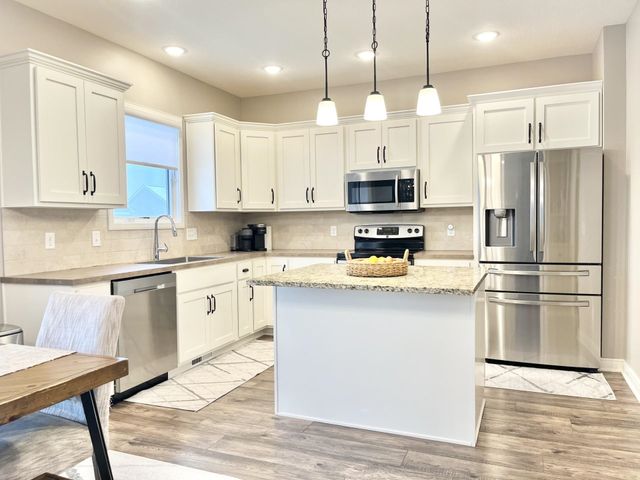 1743 Faircloud Drive, Fort Wayne, IN 46814