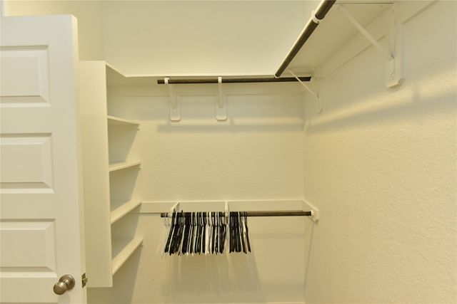 9907 Smokehouse Silo Lane, Houston, TX 77080