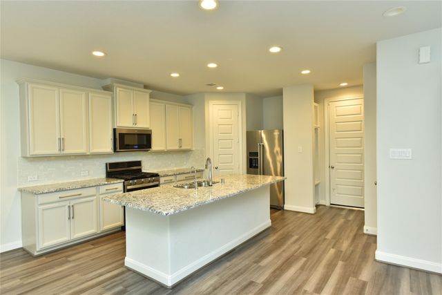 9907 Smokehouse Silo Lane, Houston, TX 77080