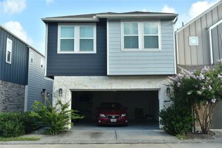 9907 Smokehouse Silo Lane, Houston, TX 77080