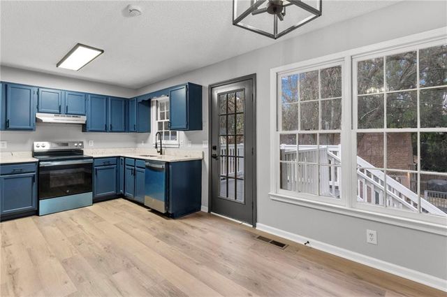 2 Dove Trail, Cartersville, GA 30120