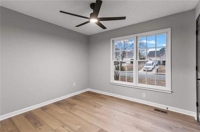 2 Dove Trail, Cartersville, GA 30120