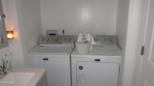 10 S Reynolds Street, Scotia, NY 12302