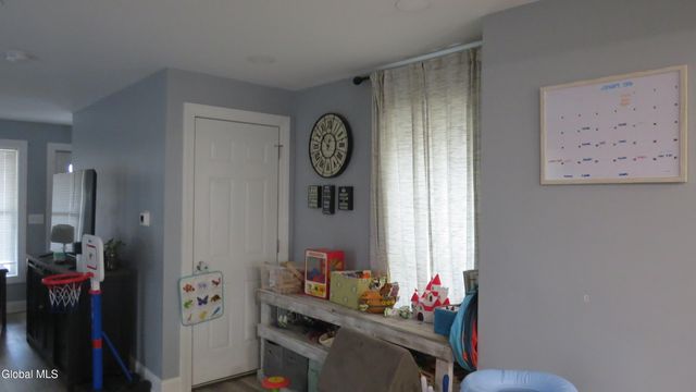 10 S Reynolds Street, Scotia, NY 12302