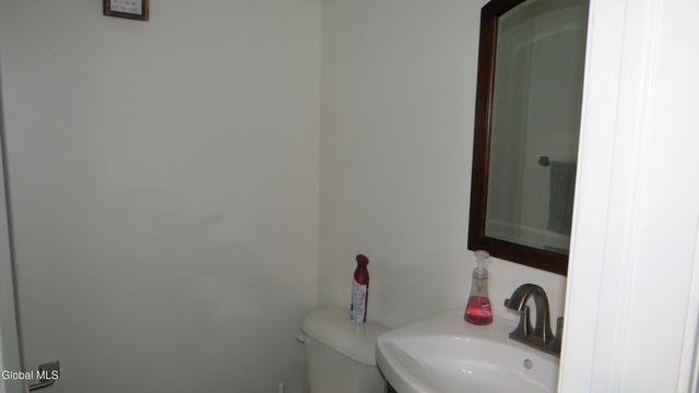 10 S Reynolds Street, Scotia, NY 12302