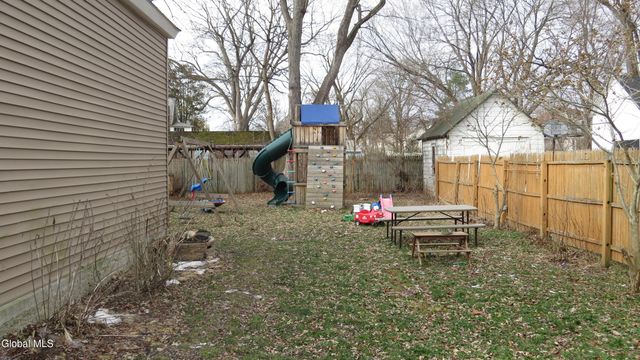 10 S Reynolds Street, Scotia, NY 12302