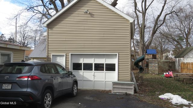 10 S Reynolds Street, Scotia, NY 12302