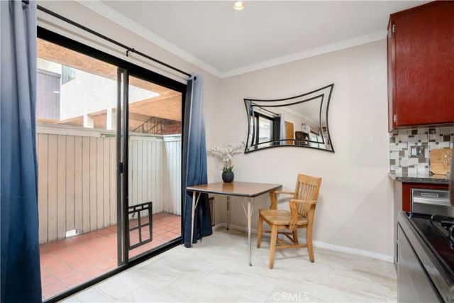 112 N Avenue 66 4, Highland Park, CA 90042