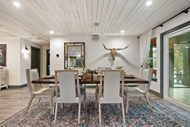 2800 River RD, Wimberley, TX 78676