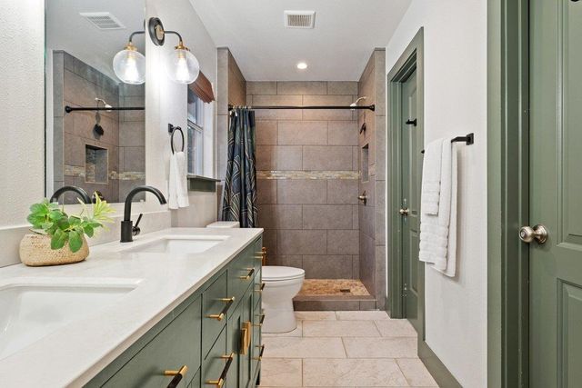 2800 River RD, Wimberley, TX 78676