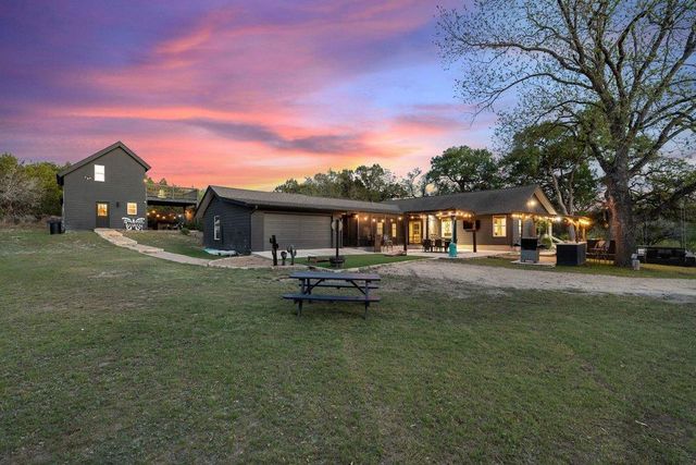 2800 River RD, Wimberley, TX 78676