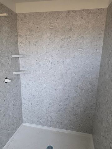 3350 Center Court, Robins, IA 52328