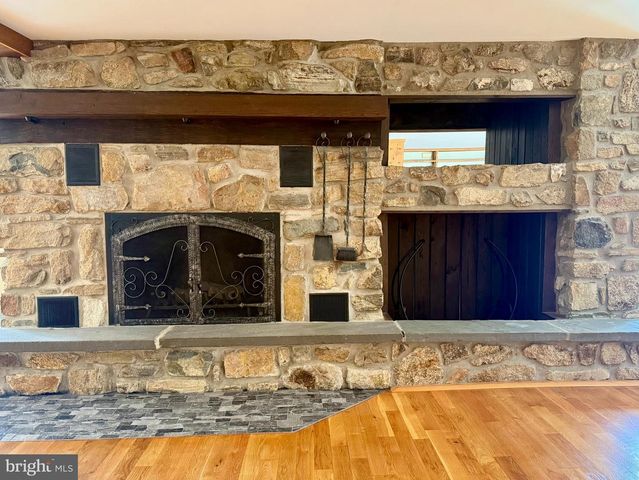 112 TERRACE RD, Boyertown, PA 19512