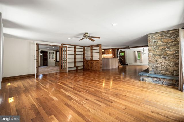 112 TERRACE RD, Boyertown, PA 19512