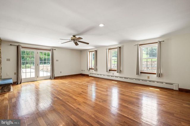 112 TERRACE RD, Boyertown, PA 19512