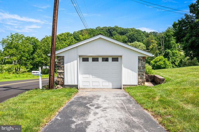 112 TERRACE RD, Boyertown, PA 19512