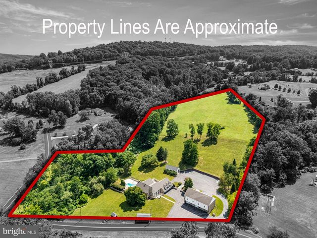 112 TERRACE RD, Boyertown, PA 19512