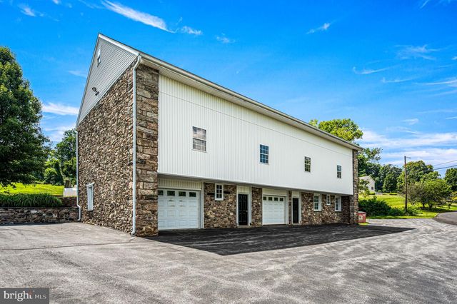 112 TERRACE RD, Boyertown, PA 19512
