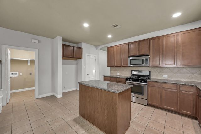 24407 Split Rock Falls, Tomball, TX 77375