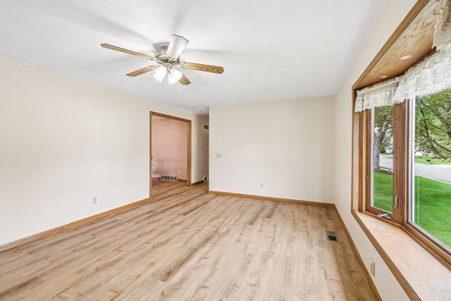 1501 Locust Lane, Prairie Du Sac, WI 53578