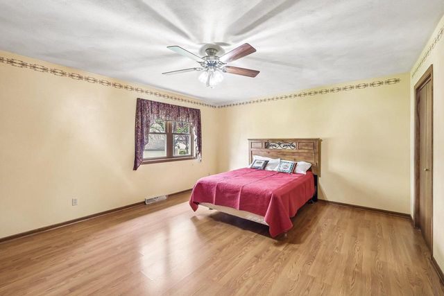 1501 Locust Lane, Prairie Du Sac, WI 53578