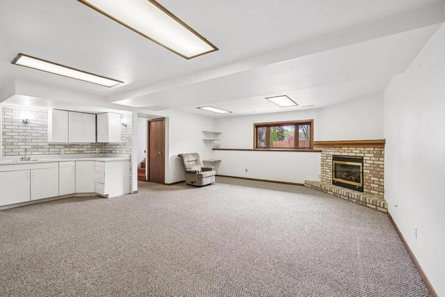 1501 Locust Lane, Prairie Du Sac, WI 53578