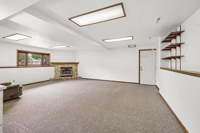 1501 Locust Lane, Prairie Du Sac, WI 53578