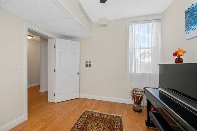 18 School Lane 1, Watertown, MA 02472