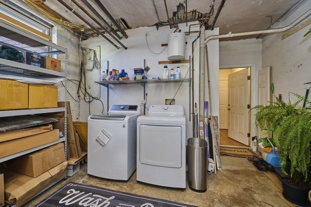 18 School Lane 1, Watertown, MA 02472