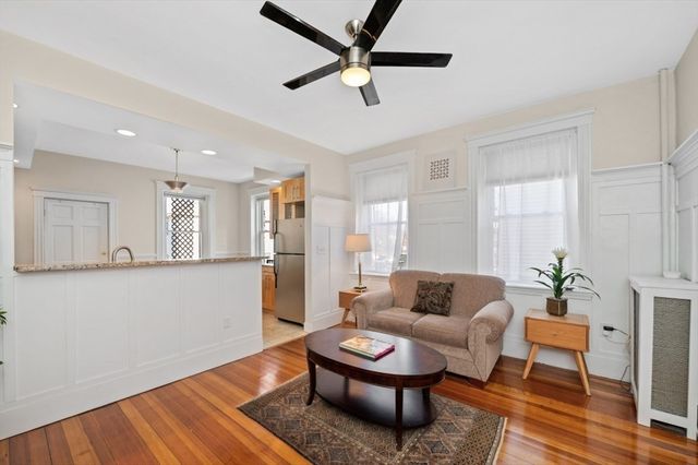 18 School Lane 1, Watertown, MA 02472