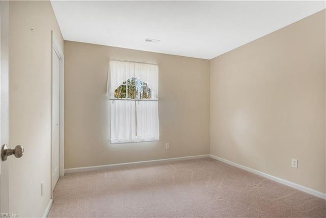 2917 Richard GRV S, Williamsburg, VA 23185