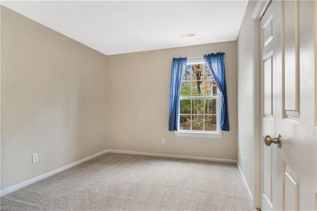 2917 Richard GRV S, Williamsburg, VA 23185