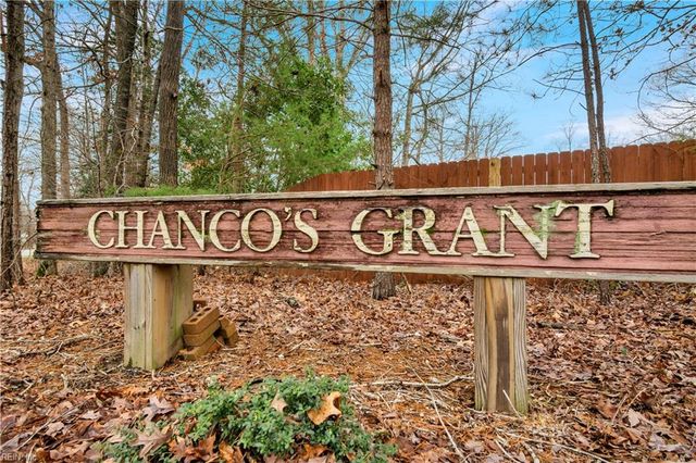 2917 Richard GRV S, Williamsburg, VA 23185