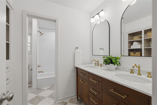 6708 Whitehall Drive, Oklahoma City, OK 73132