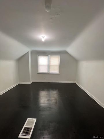9137 Birwood Street, Detroit, MI 48204