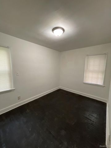 9137 Birwood Street, Detroit, MI 48204
