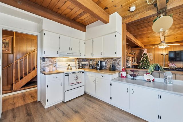 29667 Lassen Dr, Long Barn, CA 95335