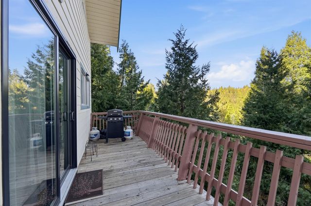 29667 Lassen Dr, Long Barn, CA 95335