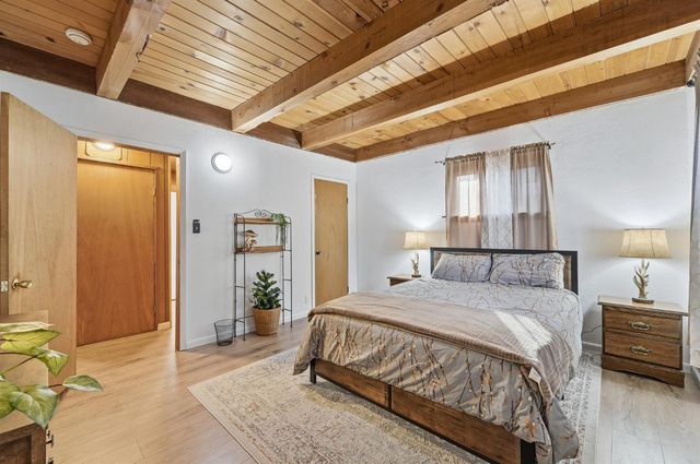 29667 Lassen Dr, Long Barn, CA 95335