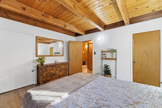 29667 Lassen Dr, Long Barn, CA 95335