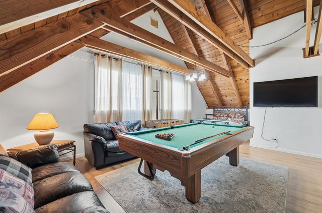 29667 Lassen Dr, Long Barn, CA 95335